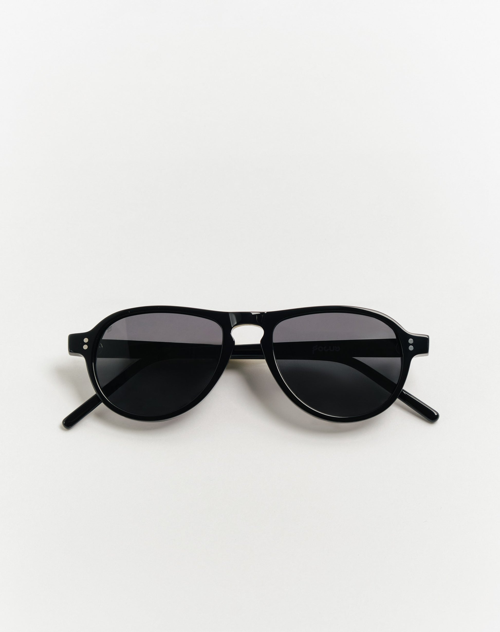 Avia Black