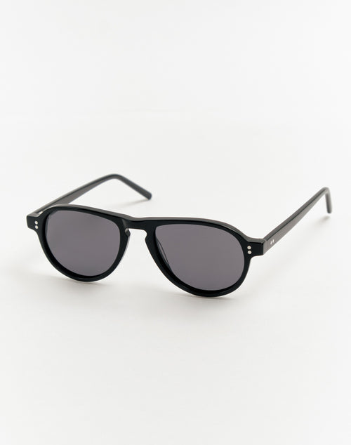 Avia Black