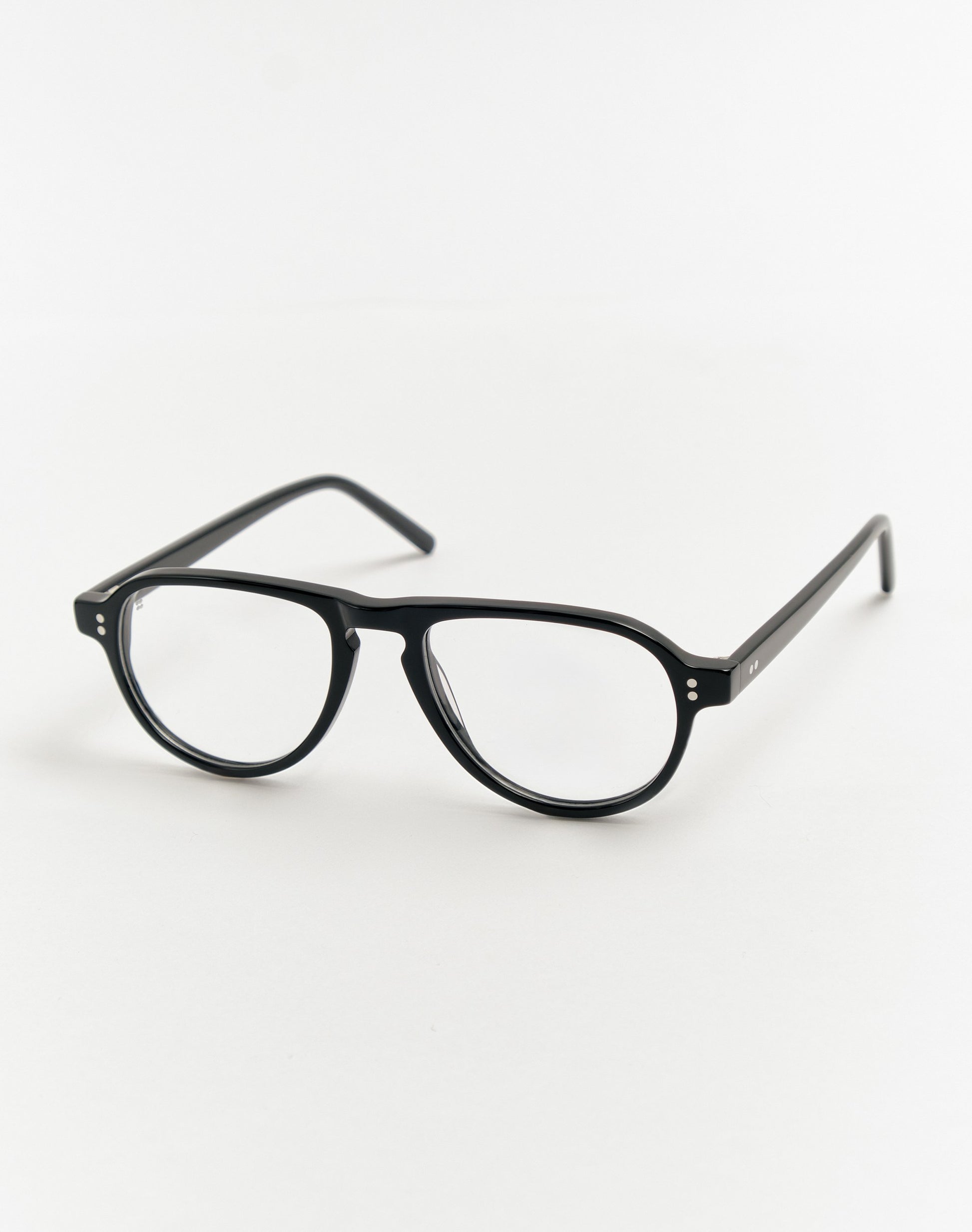 Avia Black